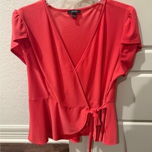 Women’s Wrap Top